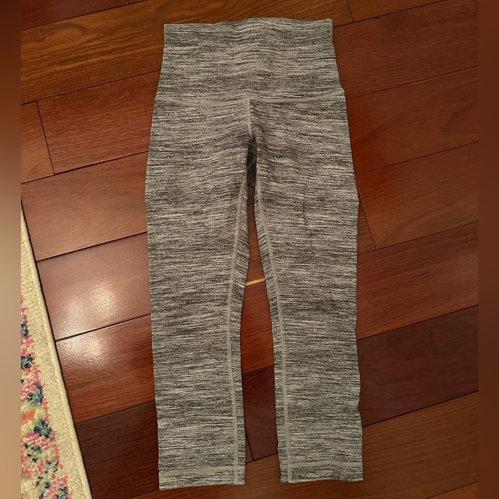 Lululemon Gray High-Waisted Leggings Size 4